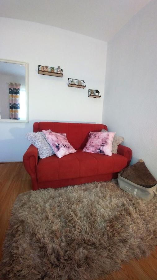 Apartments Pipi Пакоштане Экстерьер фото