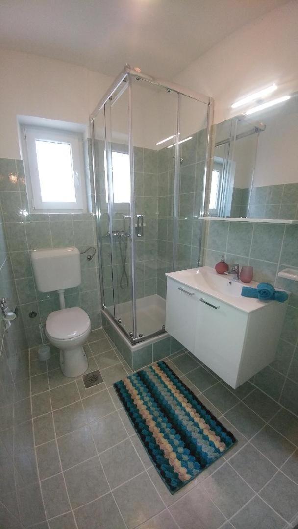 Apartments Pipi Пакоштане Экстерьер фото