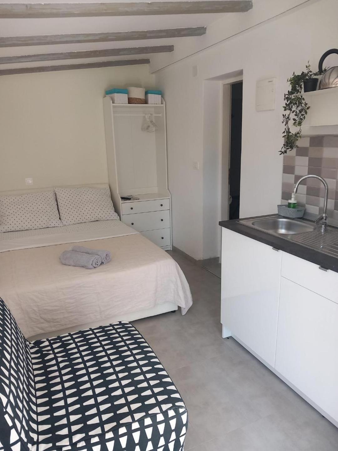 Apartments Pipi Пакоштане Экстерьер фото