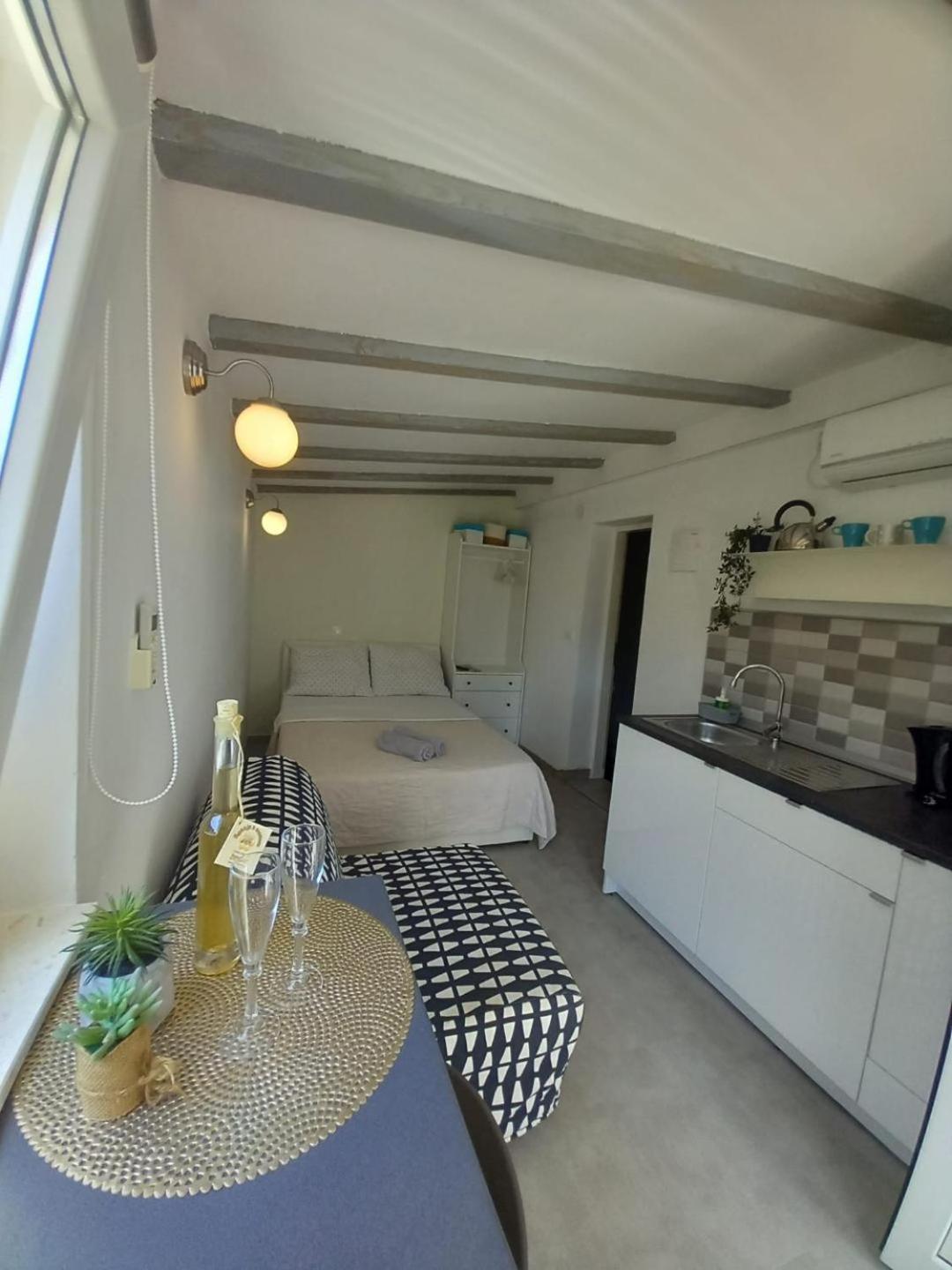 Apartments Pipi Пакоштане Экстерьер фото