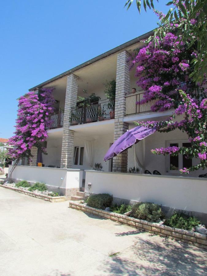 Apartments Pipi Пакоштане Экстерьер фото